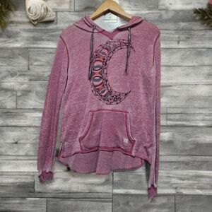 Loving this Billabong pink hoodie with a crescent moon design! 🌙💖 #Hoodie